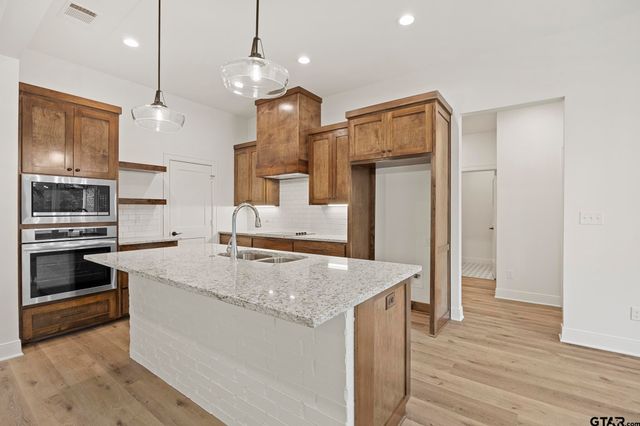 18778 C R 1100, Flint, TX 75762