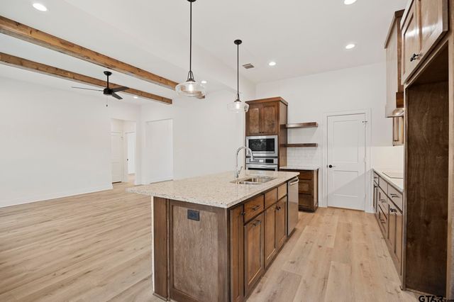 18778 C R 1100, Flint, TX 75762