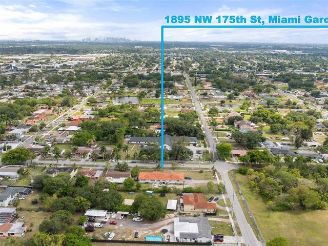 1895 NW 175th St, Miami Gardens, FL 33056