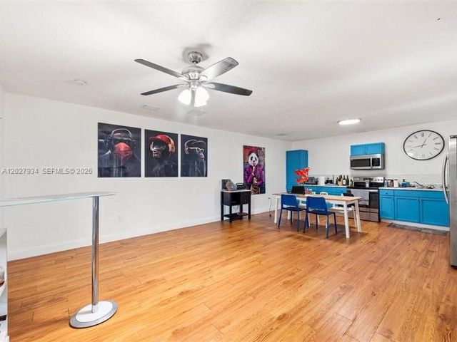 1895 NW 175th St, Miami Gardens, FL 33056