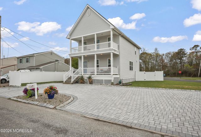 5 Bahia Court, Brick, NJ 08723