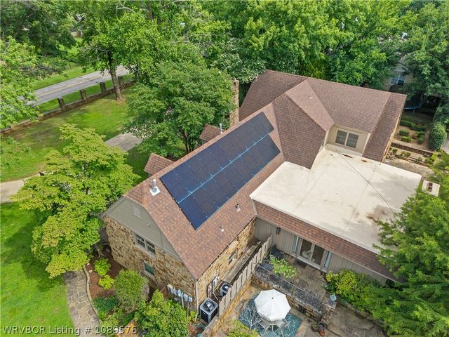 1720 Albert Pike, Fort Smith, AR 72903