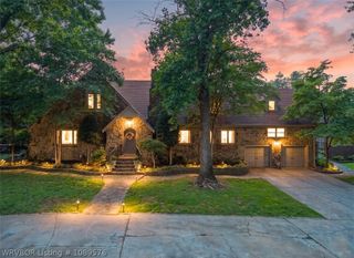 1720 Albert Pike, Fort Smith, AR 72903