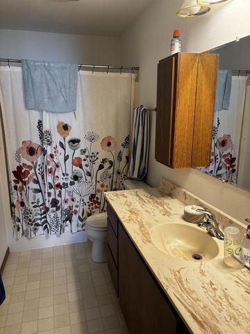 1102-1104 Sausalito Drive, Waunakee, WI 53597