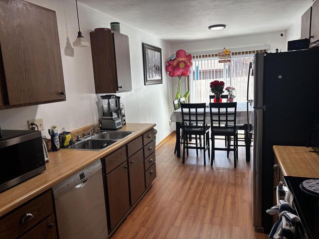1102-1104 Sausalito Drive, Waunakee, WI 53597