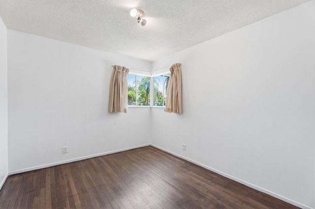 641 E Scott Avenue, Fresno, CA 93710