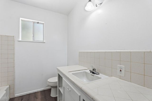 641 E Scott Avenue, Fresno, CA 93710