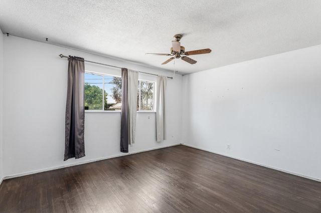 641 E Scott Avenue, Fresno, CA 93710