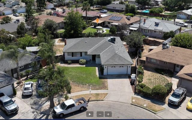 641 E Scott Avenue, Fresno, CA 93710