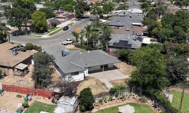 641 E Scott Avenue, Fresno, CA 93710
