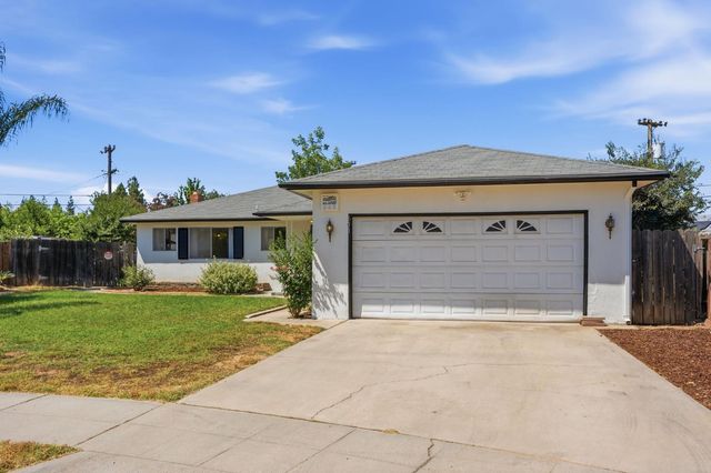641 E Scott Avenue, Fresno, CA 93710