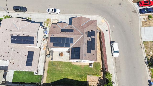 6125 W Donner Avenue, Fresno, CA 93723