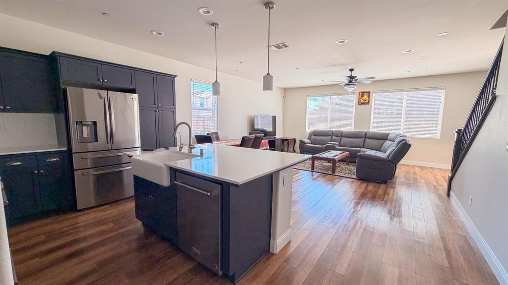 Image 13 of property listing at 6125 W Donner Avenue, Fresno, CA 93723
