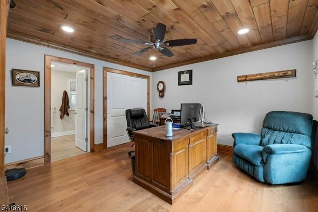 15 Hardman Ter, Denville Twp., NJ 07834