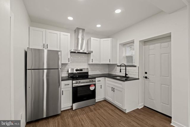 1001-3 ARROTT ST, Philadelphia, PA 19124