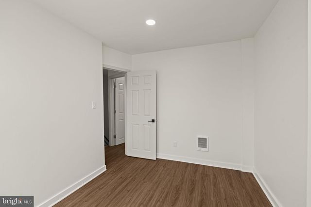 1001-3 ARROTT ST, Philadelphia, PA 19124