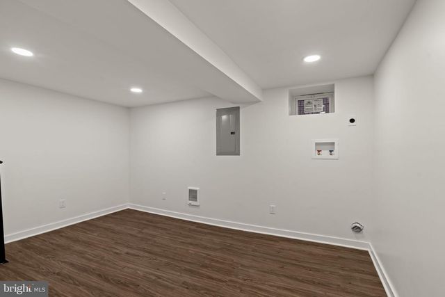 1001-3 ARROTT ST, Philadelphia, PA 19124