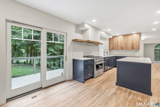 33 Coley Road, Wilton, CT 06897