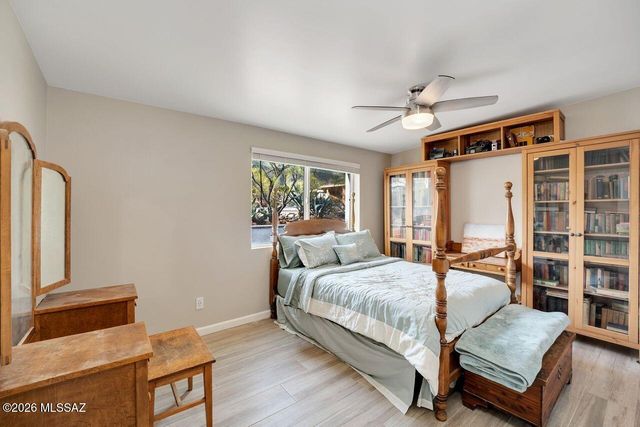 6510 N Longfellow Drive, Tucson, AZ 85718