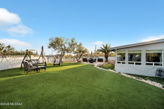 6510 N Longfellow Drive, Tucson, AZ 85718