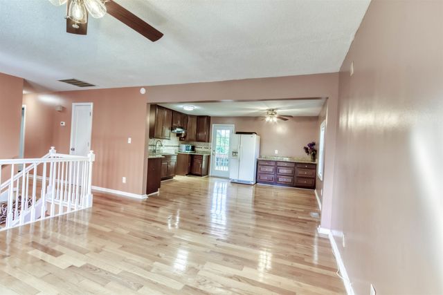 209 Bayberry Lane, Garner, NC 27529