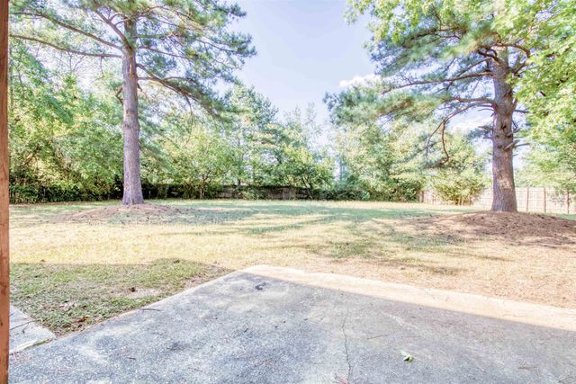 209 Bayberry Lane, Garner, NC 27529