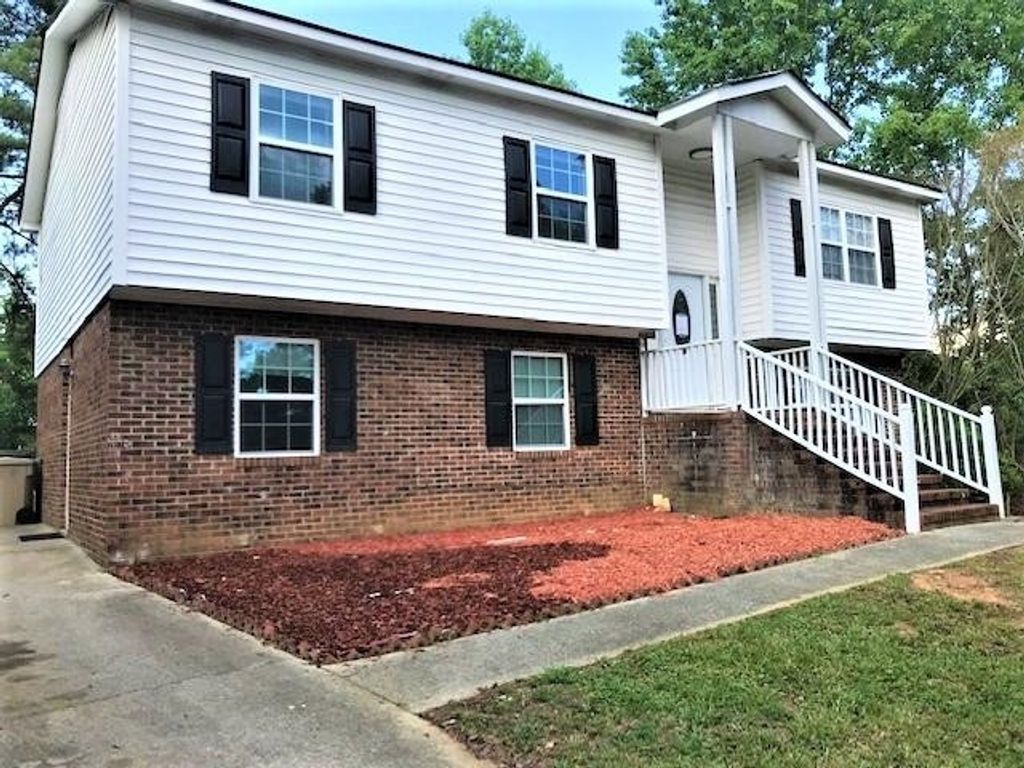 209 Bayberry Lane, Garner, NC 27529