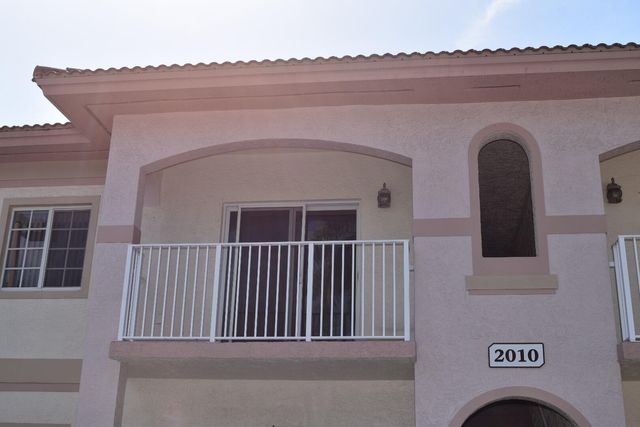 2010 Taylor Street 7b, Hollywood, FL 33020