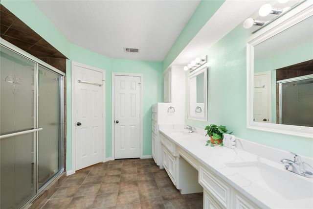 18206 Widcombe Drive, Houston, TX 77084