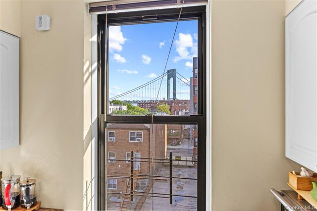 302 96th Street 4G, Brooklyn, NY 11209