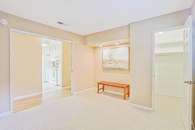 2240 University Ave, Sacramento, CA 95825