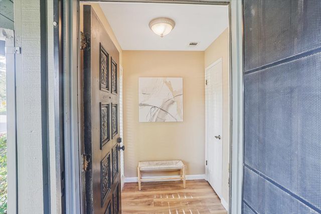 2240 University Ave, Sacramento, CA 95825