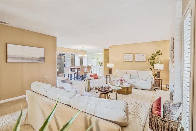 2240 University Ave, Sacramento, CA 95825