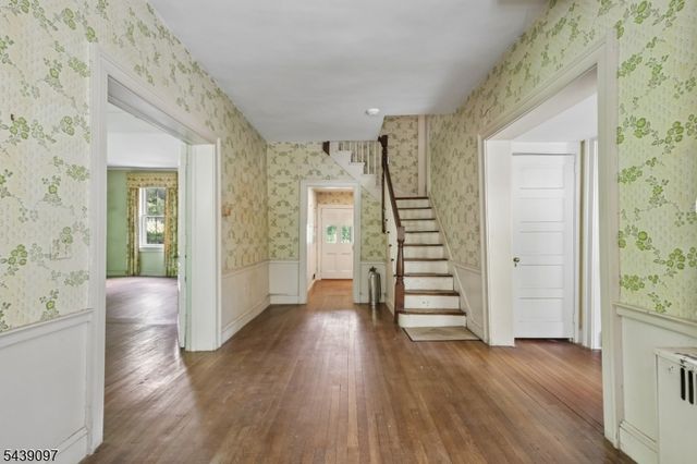 111 Village Rd, Harding Twp., NJ 07976
