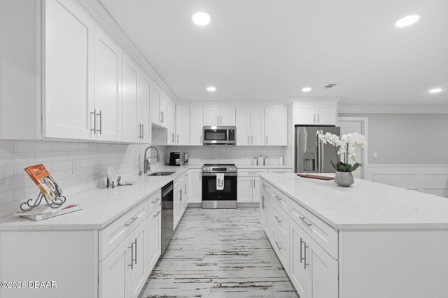555 Wildwood Drive, New Smyrna Beach, FL 32168