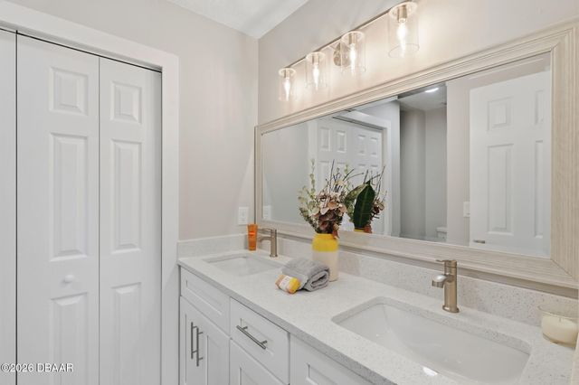 555 Wildwood Drive, New Smyrna Beach, FL 32168