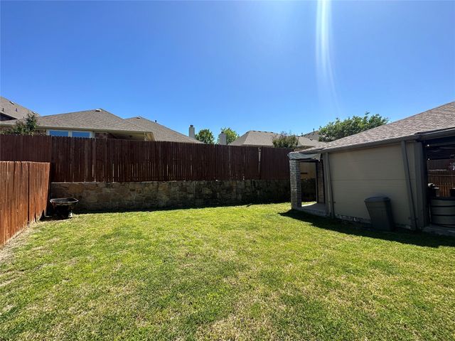 2410 Vintage Drive, Arlington, TX 76001