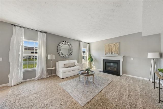 7119 Bluestream Drive, Tipp City, OH 45371