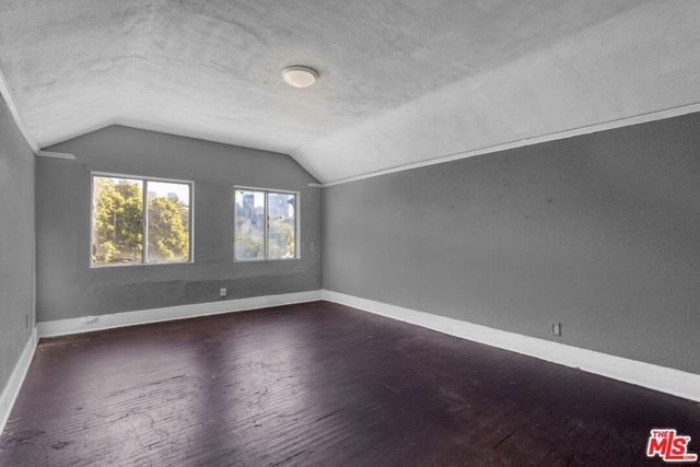 275 S Union Avenue, Los Angeles, CA 90026