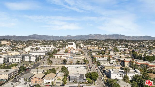 275 S Union Avenue, Los Angeles, CA 90026