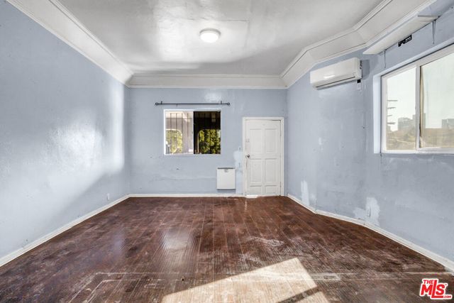 275 S Union Avenue, Los Angeles, CA 90026