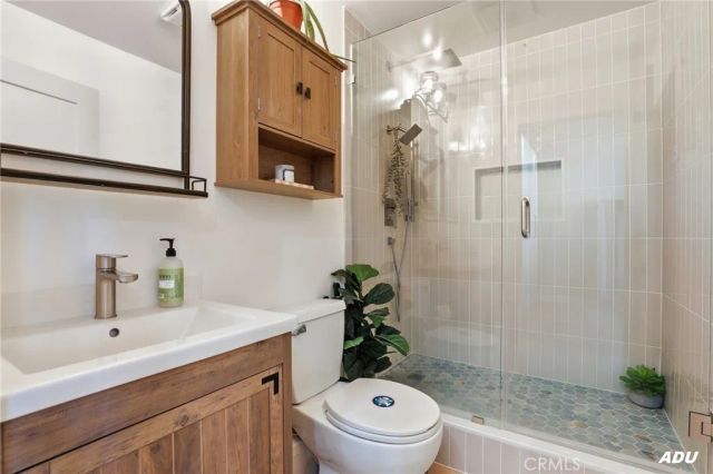 415 E Green Street, Claremont, CA 91711