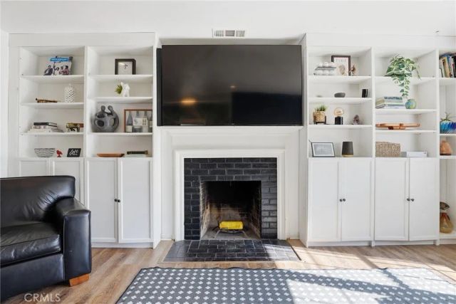 415 E Green Street, Claremont, CA 91711