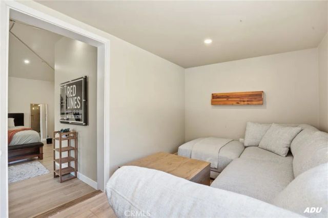 415 E Green Street, Claremont, CA 91711