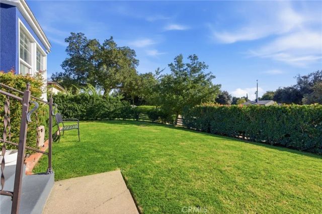 415 E Green Street, Claremont, CA 91711