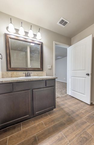 3719 Pontiac Avenue, Lubbock, TX 79407