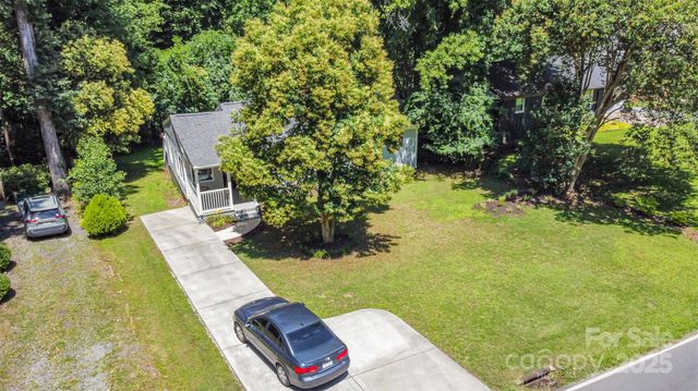 3331 Eastwood Drive, Charlotte, NC 28205