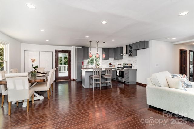 3331 Eastwood Drive, Charlotte, NC 28205