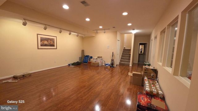 855 QUEENS PARK DR, Owings Mills, MD 21117