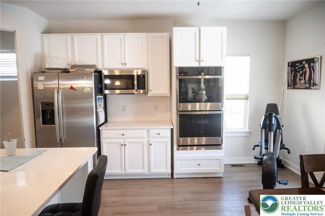 3951 Trythall Street, Bethlehem Twp, PA 18020